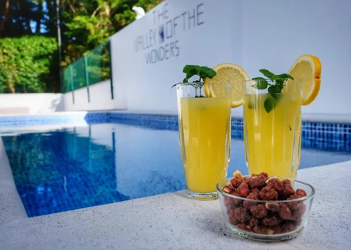 Vale Dos Encantos 3* Furnas (Azores)