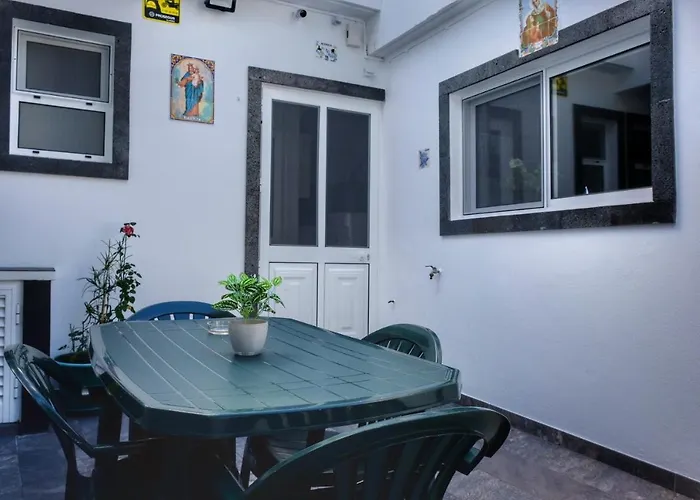 Vale Dos Encantos 3* Furnas (Azores)